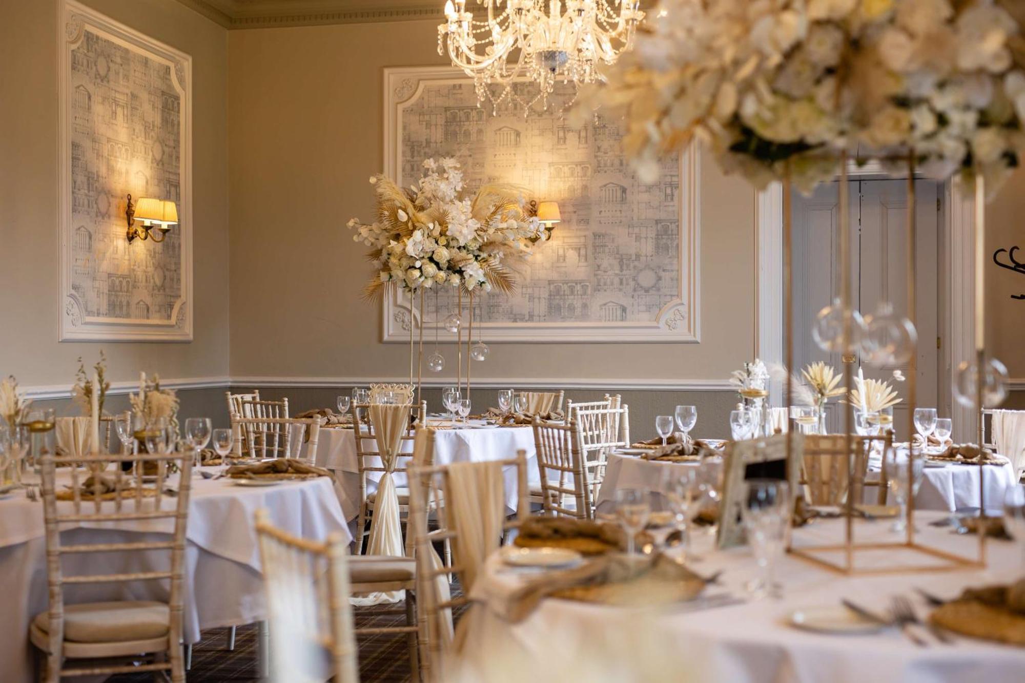 Hotel Albrighton Hall And Spa, A Member Of Radisson Individuals